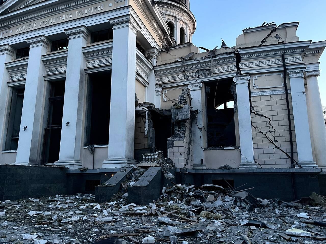 Покушение на святое: уничтожение РФ объекта всемирного наследия ЮНЕСКО