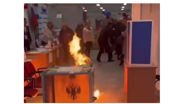 Массовые поджоги на первом дне выборов президента РФ